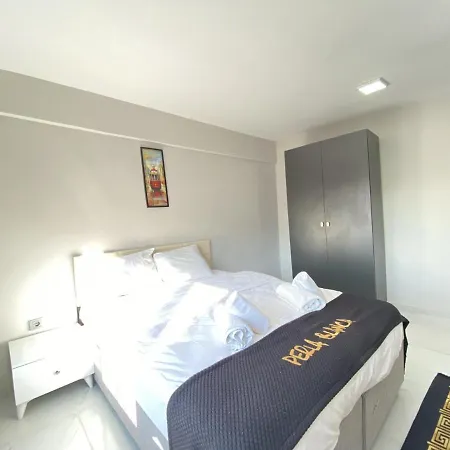 Cozy Flat With Central Location In Beyoglu