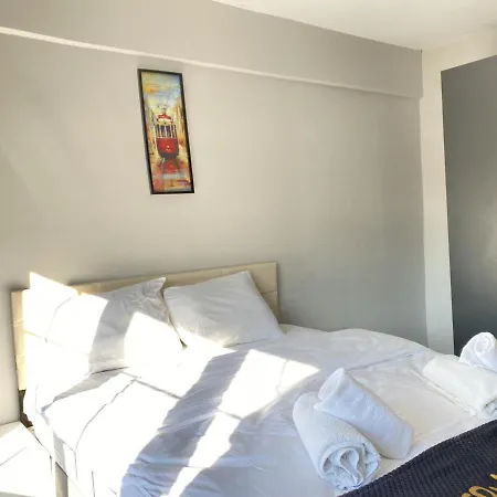 Апартаменты Cozy Flat With Central Location In Beyoglu